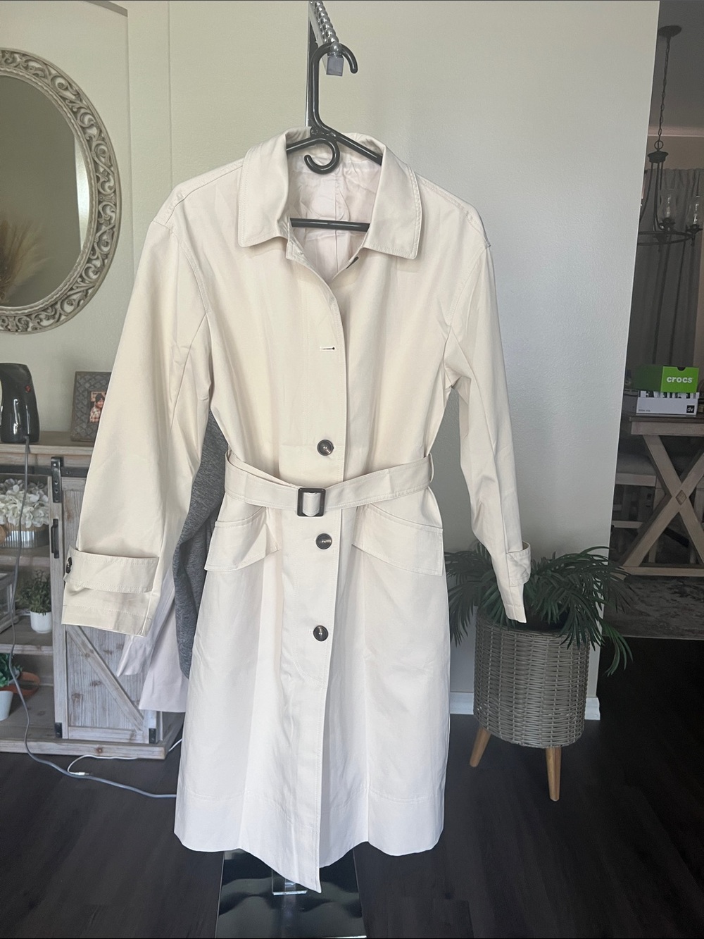 Amazon Essentials Cream Trench Coat with Belt